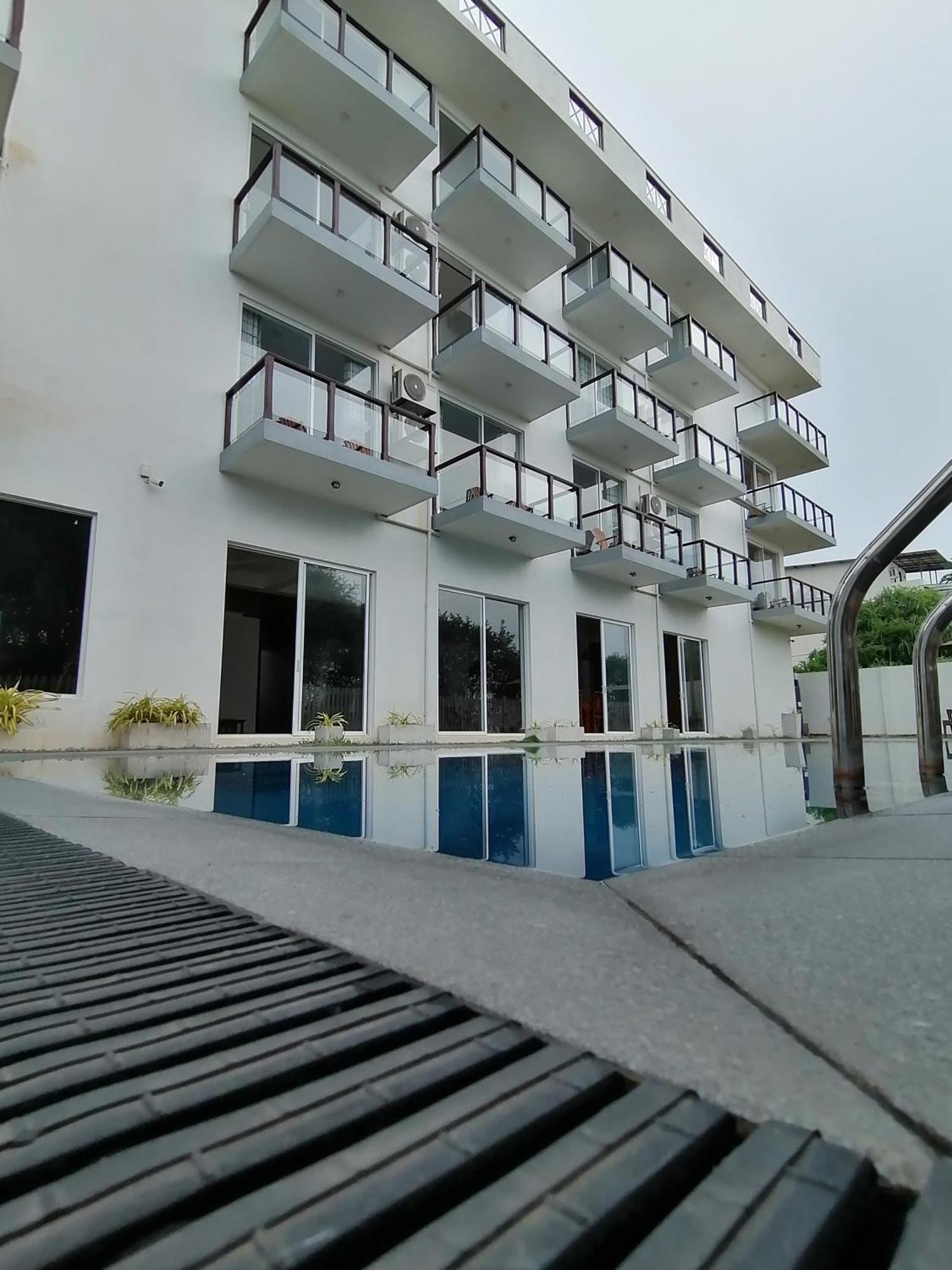 Ara Beach Resort Mirissa Buitenkant foto